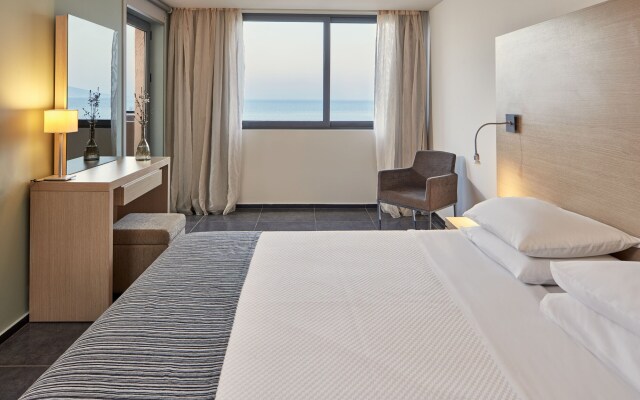 Atlantica Carda Beach