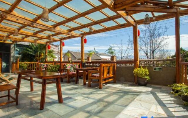 Dali Xichunju Houlu Bai Nationality Residence Inn（Xizhou Old Town)）
