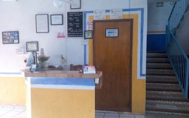 Hotel Sarabi Barra de Navidad