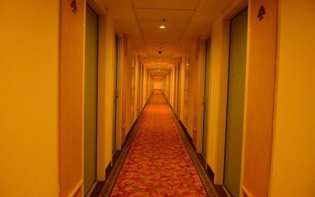 GreenTree Inn Tianjin Dagang Shihua Road
