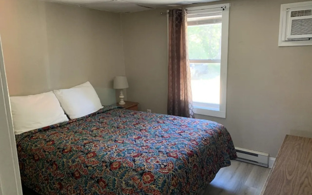 Island View Motel