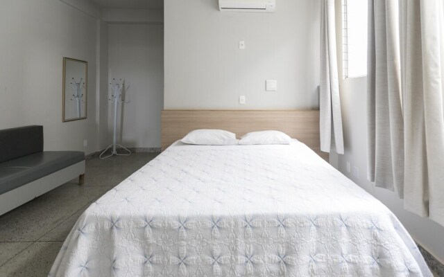 OYO Avenida Park Hotel