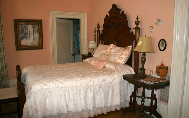 Annabelle Bed and Breakfast