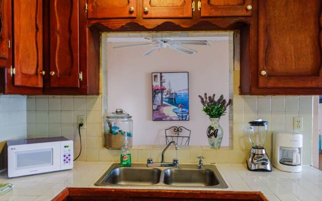 Luna Y Sol 3 Bedroom Townhouse