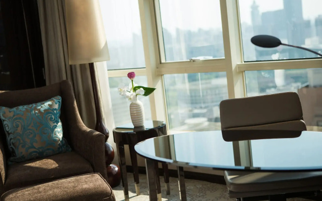 Renaissance Shanghai Pudong Hotel