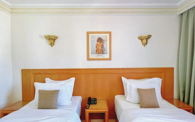 Majliss Hotel