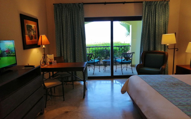 Las Villas Hotel & Golf by Estrella del Mar