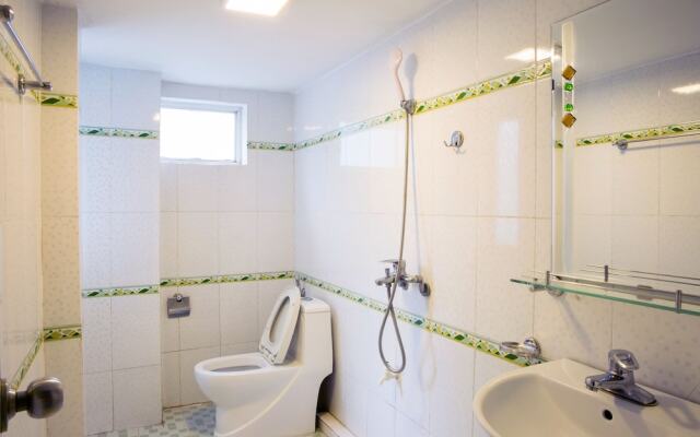 Alt Home No.15 - Hostel