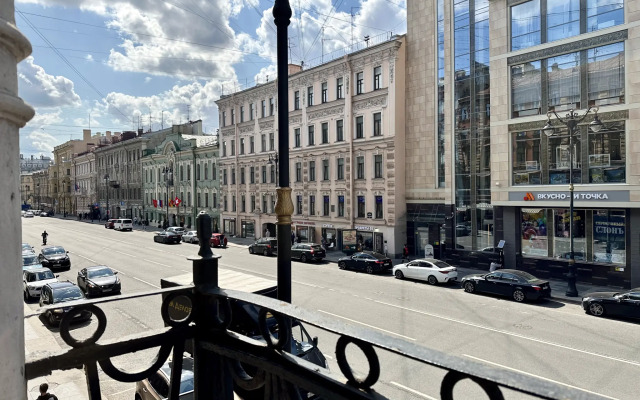 Apartment Alphea on Marata Street