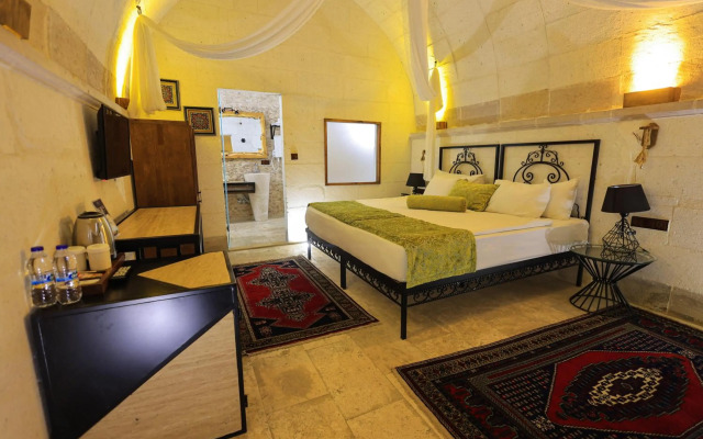 Ortahisar Cave Hotel