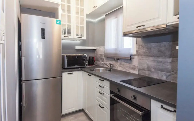 Fresh 1 Bd Apt w Balcony in Kato Patisia