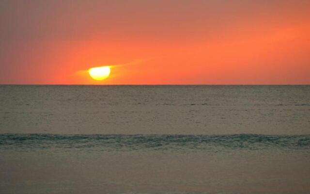 Vitamin sea beach hostel