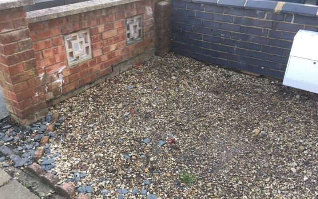 Cv21 3SG Whole 2-bed House in Rugby