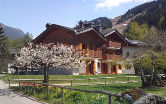 Chalet Carlinouf