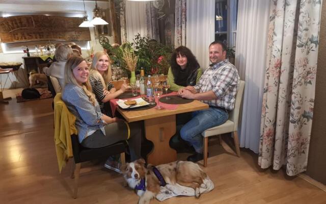 Das kleine Landhotel (im Fichtelgebirge)