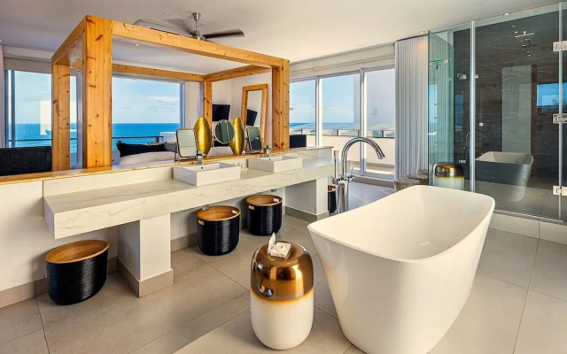 YOLO Spaces – The White House Boutique Villa