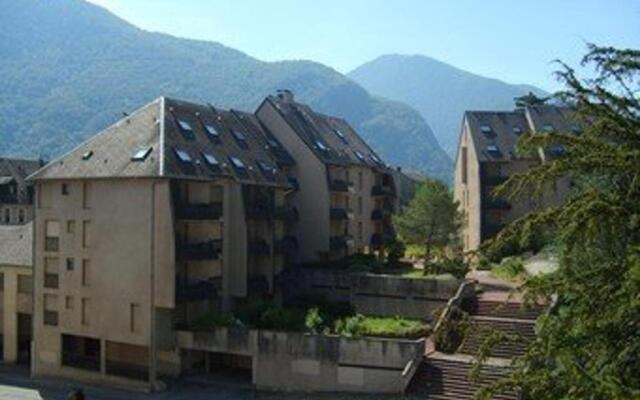 Appartement Bagnères-de-Luchon, 1 pièce, 4 personnes - FR-1-313-183