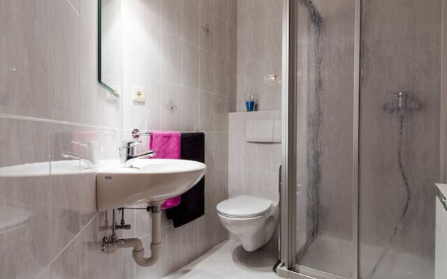 Apartment 4 Holiday - Cesa Ploner