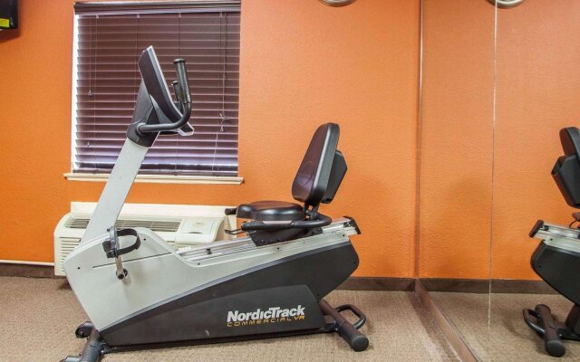 Quality Inn St. Louis Airport Hotel