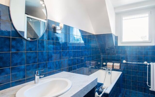 House Les Elfes Carnac