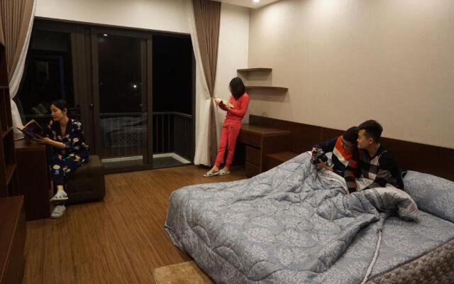Homestay Villa Full House