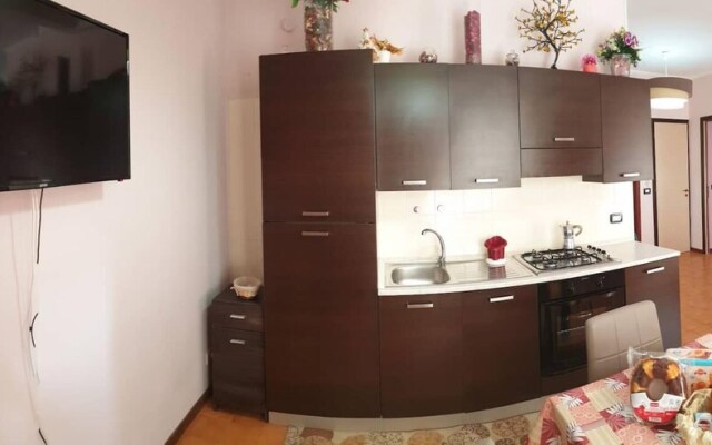 Inviting 2-bed Apartment in Roma Close Colosseum