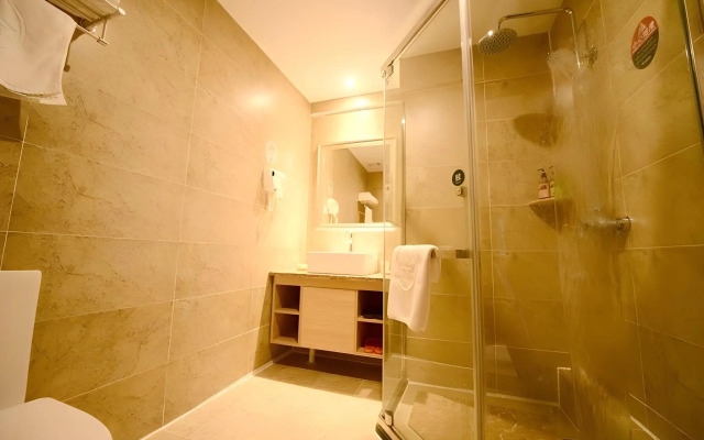 GreenTree Inn Xuancheng Ningguo City East Ningyang Road RT Mart Express Hotel
