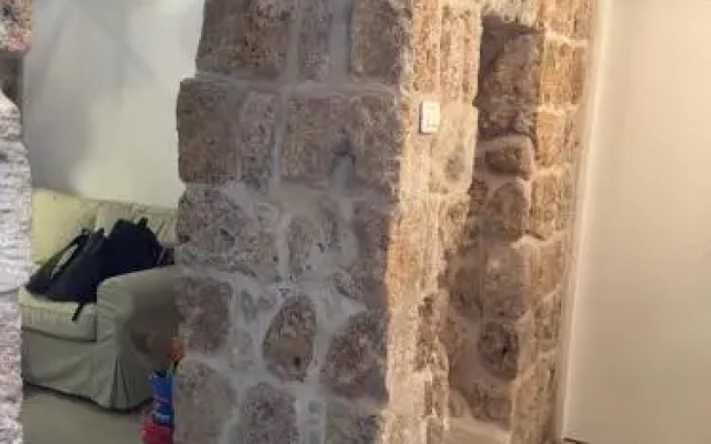 Acre Two Wells Zimmer