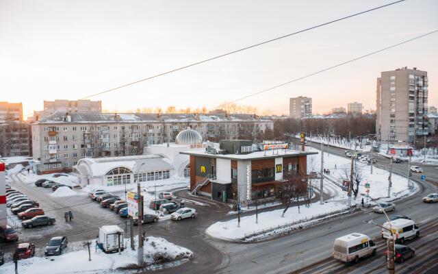 Апартаменты на проспекте Шереметевский 82