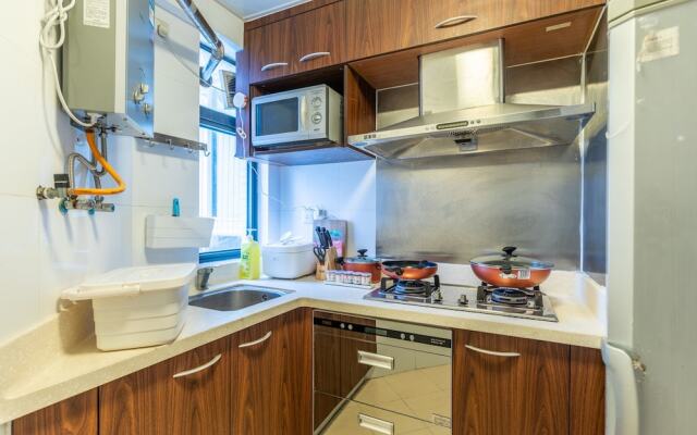 Locals Boutique Apartment Huafa Plaza 11