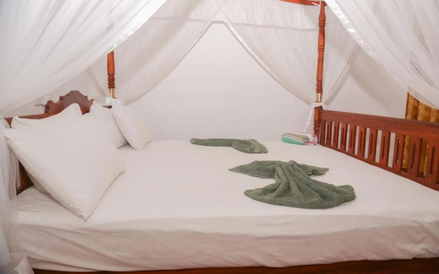 Tithira Guest House