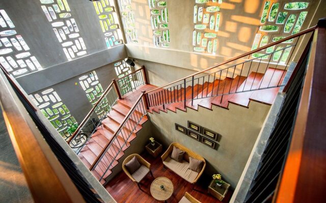 Chu Hotel