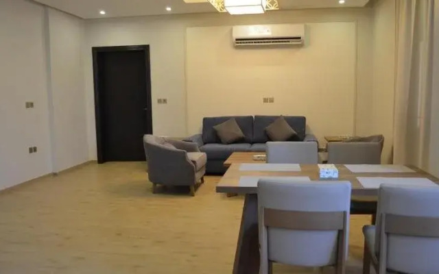 Larissa Suites