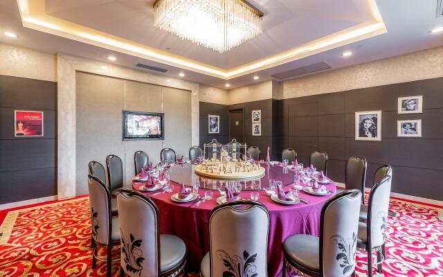 Crowne Plaza Hotel Shanghai by IHG