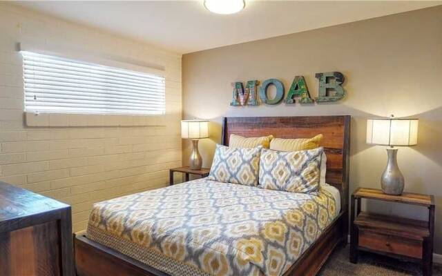 Purple Sage Flats #3 1 Bedroom Apts