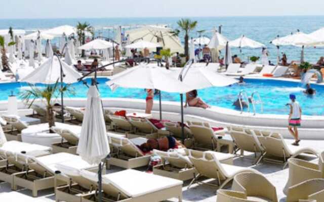 Palladium Hotel