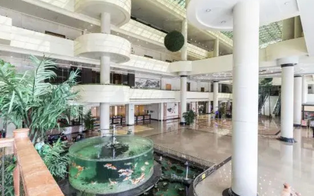 Dongguan Lung Chuen International Hotel