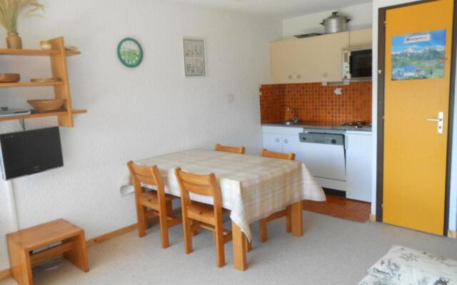 Appartement Les Deux Alpes, 2 pièces, 6 personnes - FR-1-516-16