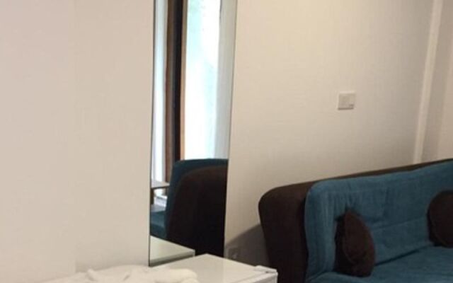 Double Comfort Otel Sarıgerme