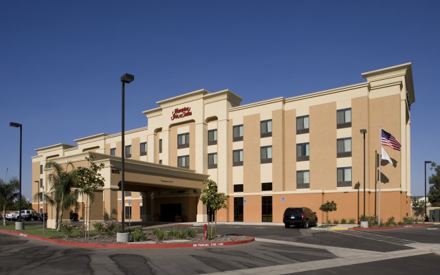 Hampton Inn & Suites Clovis-Airport North