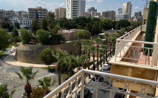 Nicosia City Centre Sky Views Apartment