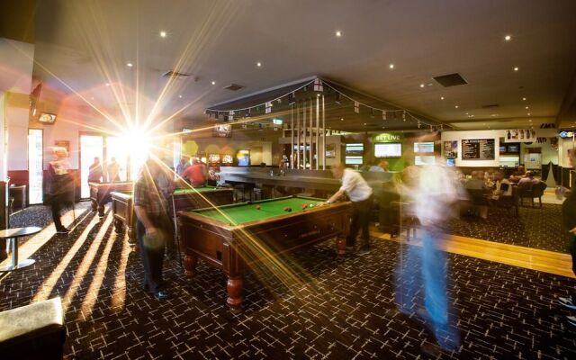 Nightcap at Excelsior Hotel