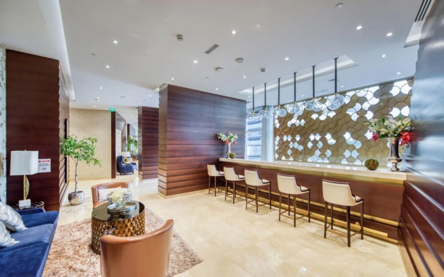 Maison Privee - Aesthetic Apt w/ Stunning Vw in Luxurious Building