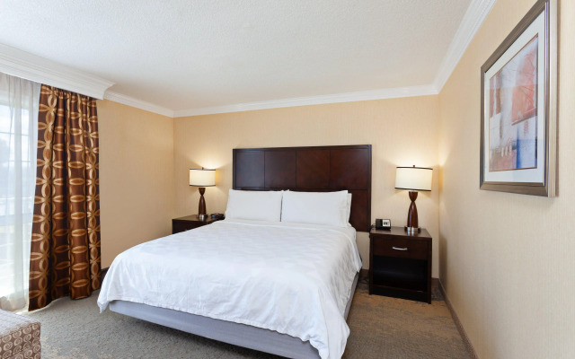 Holiday Inn Hotel & Suites San Mateo-San Francisco SFO by IHG