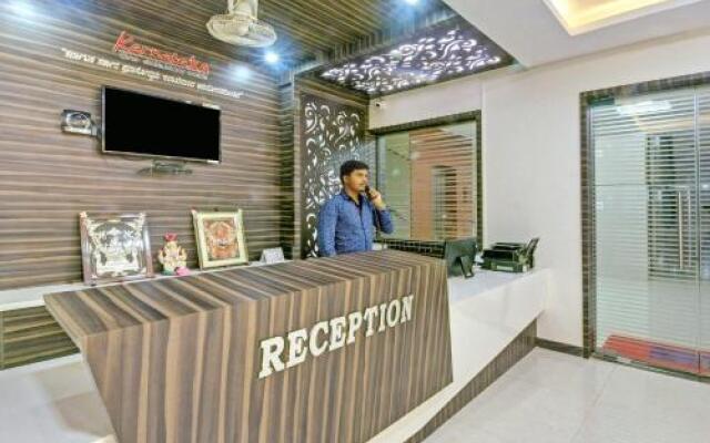 OYO 29405 Leela Paradise