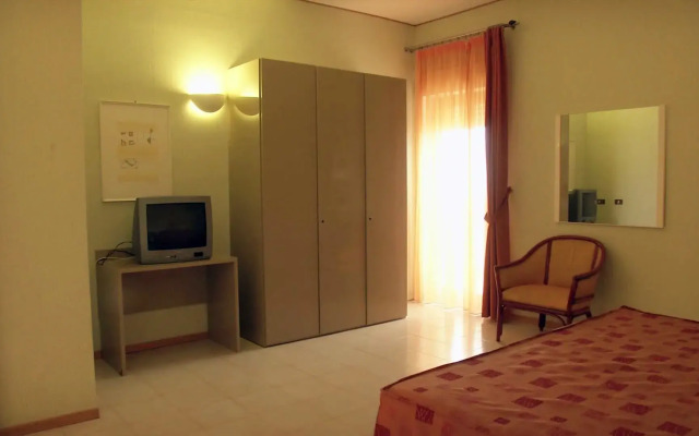 Paradise Beach Resort