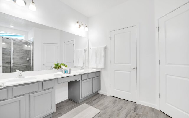 2413SHANTI, Kissimmee, US