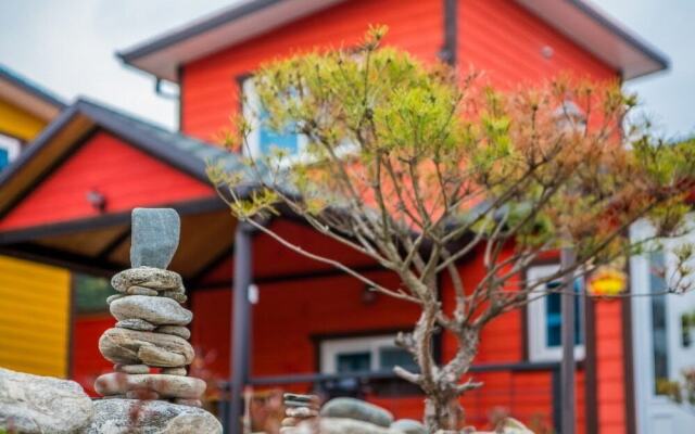 Chukryeong Mt view pension