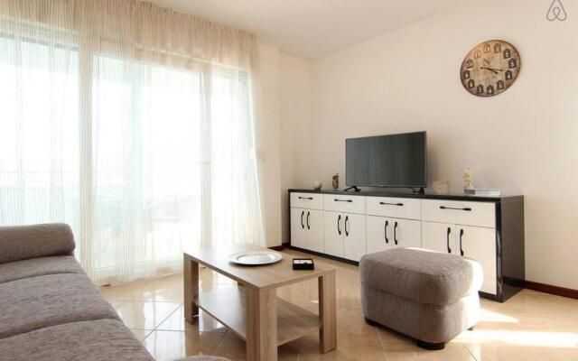 Apartment Lana