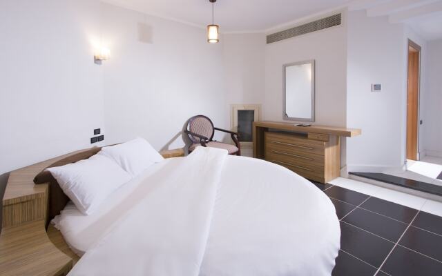 Royal Beach Serviced Apartments